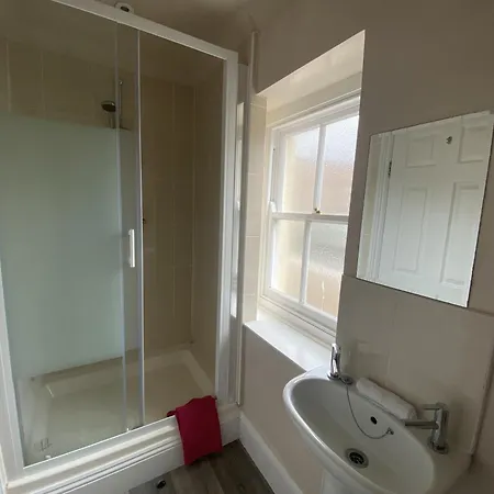 Number Four Russell House, Studio Apartment, Centre Of Tavistock, Devon Tavistock  Exterior foto